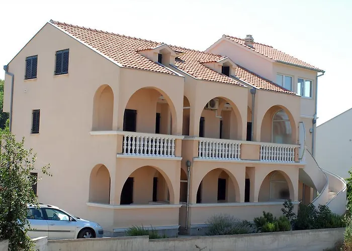 Apartments Mediterranean Sundance